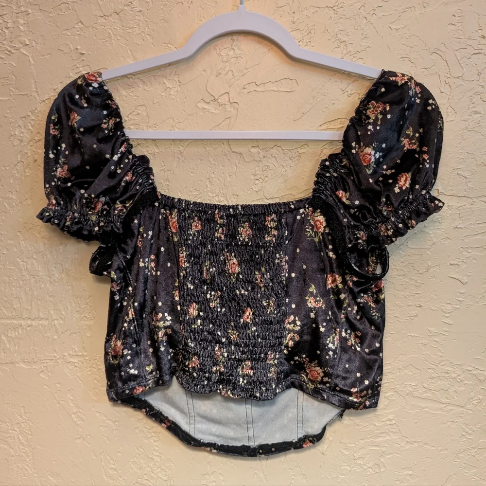 Free People Women's Black Floral Crop Top